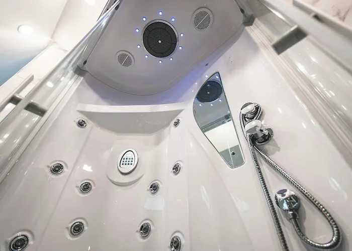 Loft Sauna Hammam Hydromassage *